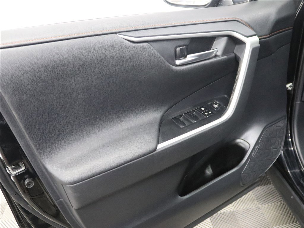 Used 2019 Toyota RAV4 Adventure w/ Advanced Technology Package AWD/4WD image 15