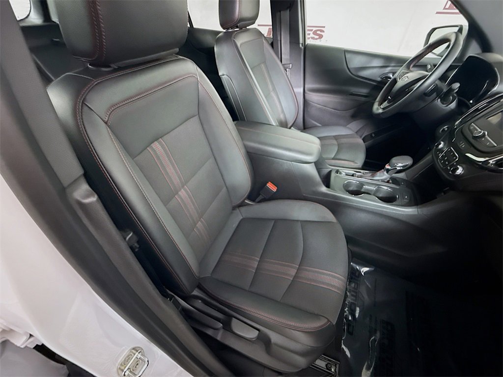 Used 2023 Chevrolet Equinox RS image 29