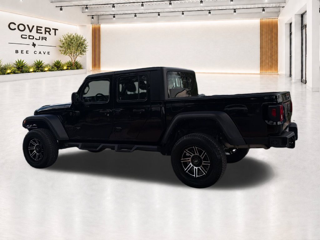 Used 2023 Jeep Gladiator Sport w/ Trailer Tow Package AWD/4WD image 6