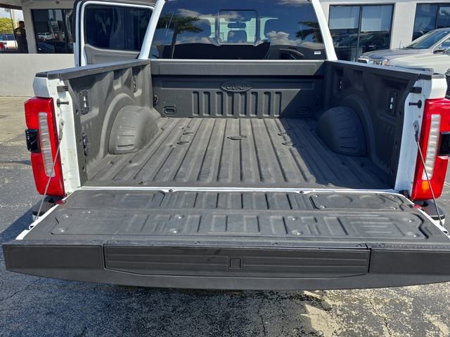 Used 2024 Ford F250 Lariat w/ Lariat Ultimate Package image 5