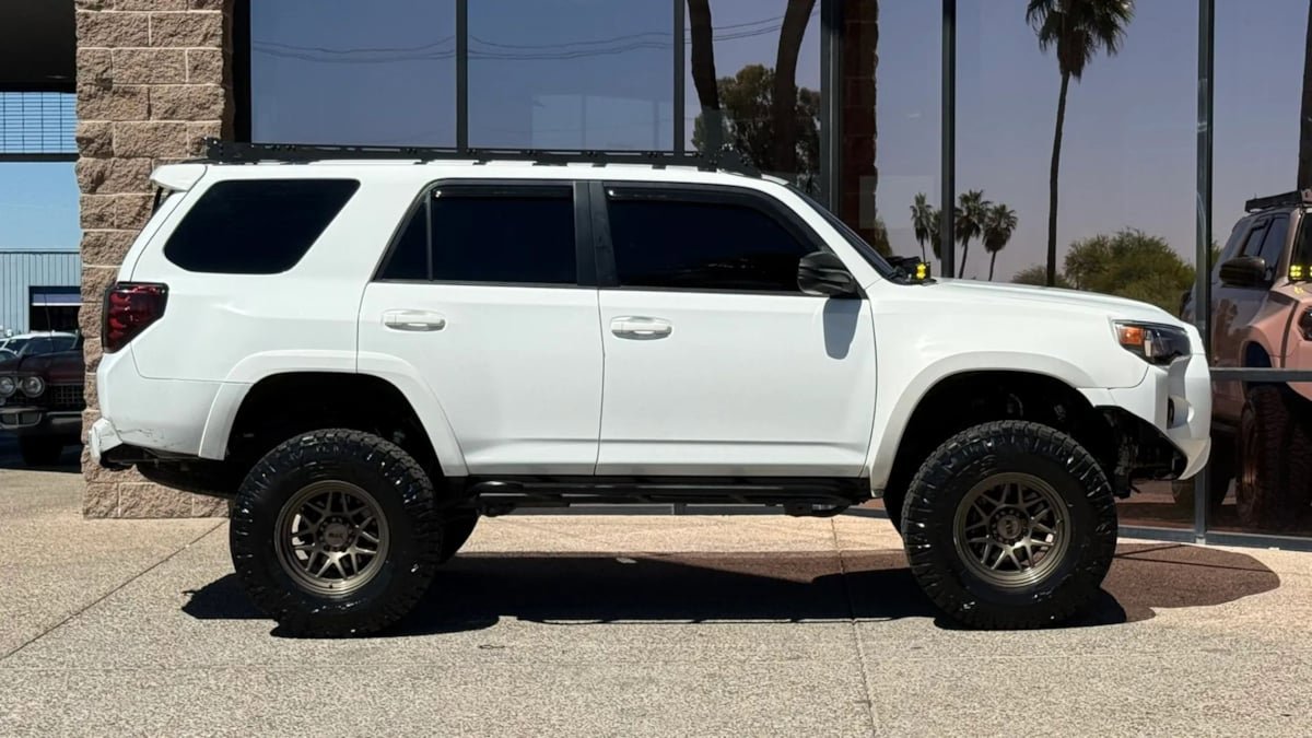 Used 2023 Toyota 4Runner SR5 Premium AWD/4WD image 14
