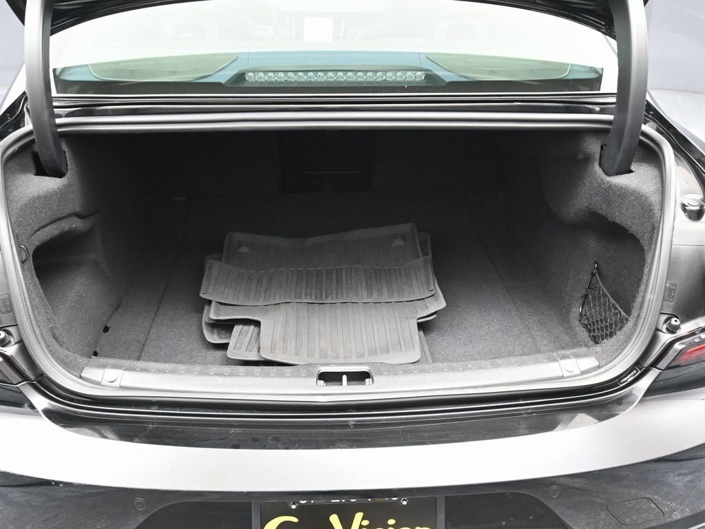 Used 2023 Volvo S90 B6 Plus w/ Protection Package Premier image 16
