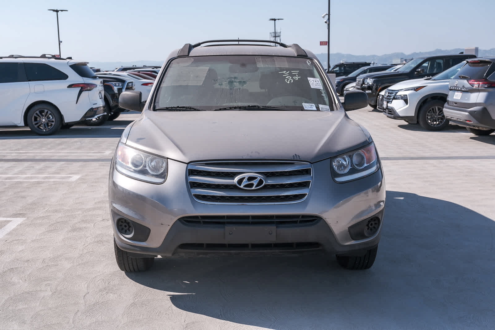 Used 2012 Hyundai Santa Fe GLS AWD/4WD image 2