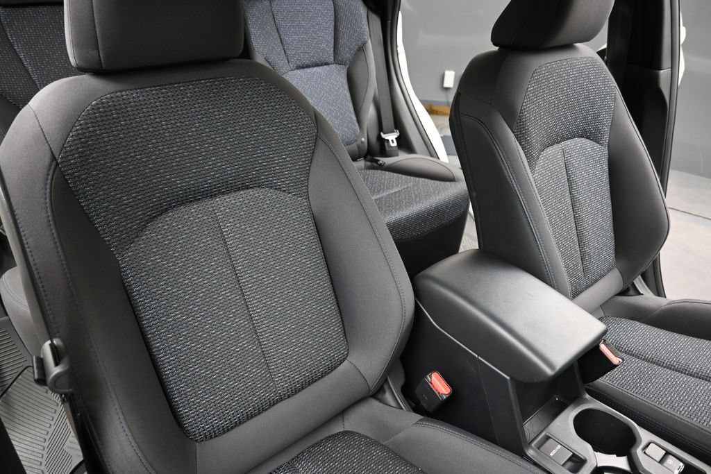Certified 2025 Subaru Forester Premium AWD/4WD image 14