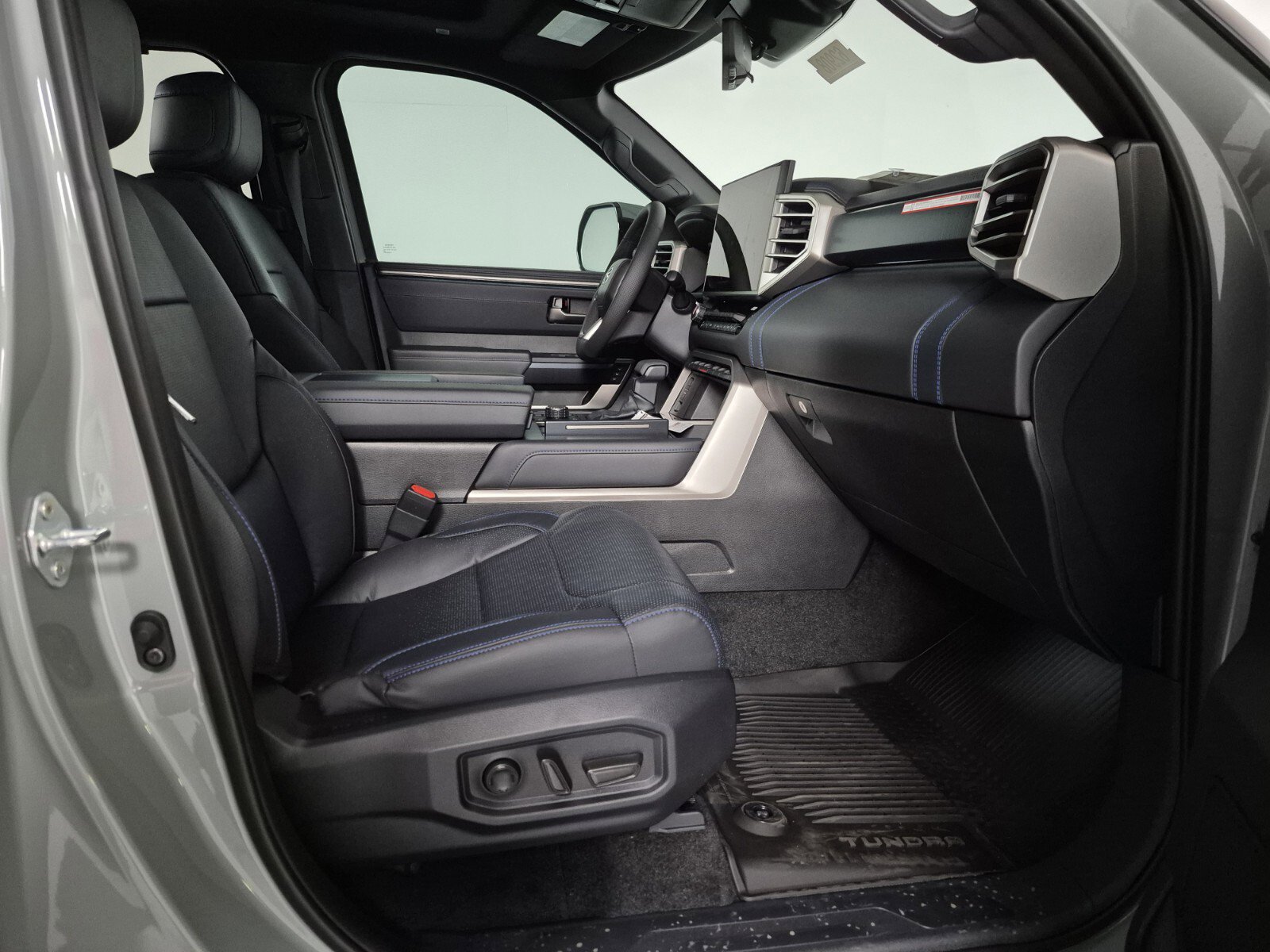 New 2026 Toyota Tundra Platinum image 34