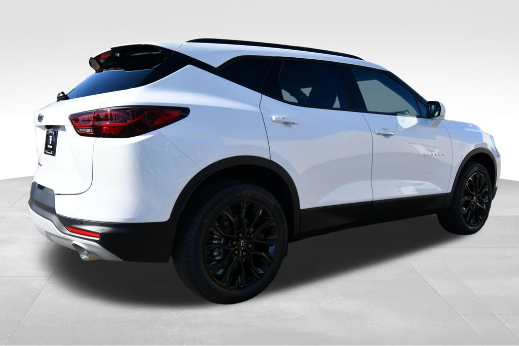 New 2026 Chevrolet Blazer LT w/ Convenience Package AWD/4WD image 6