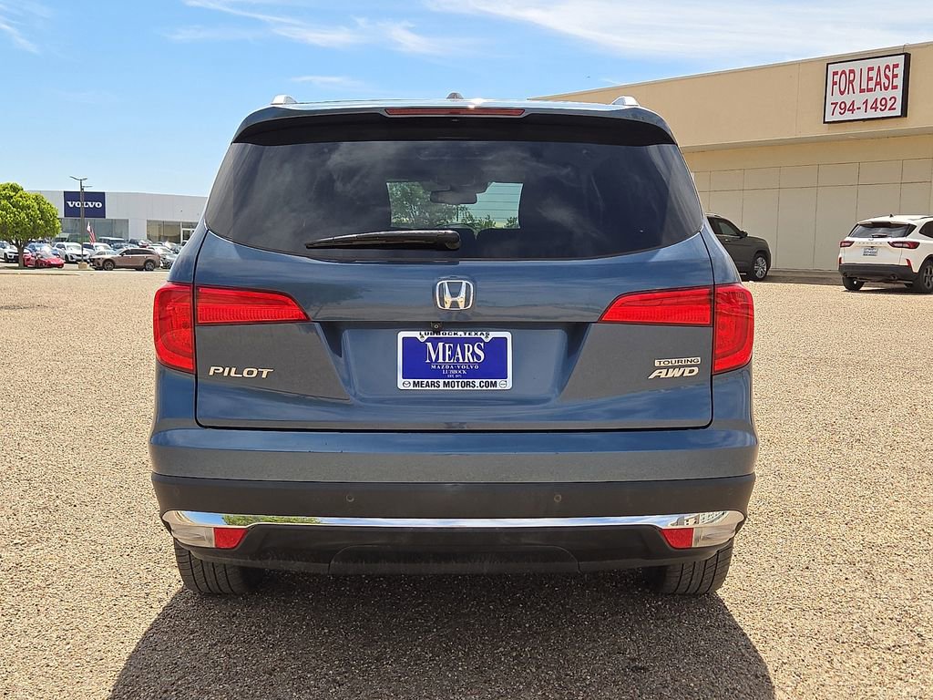 Used 2017 Honda Pilot Touring image 4