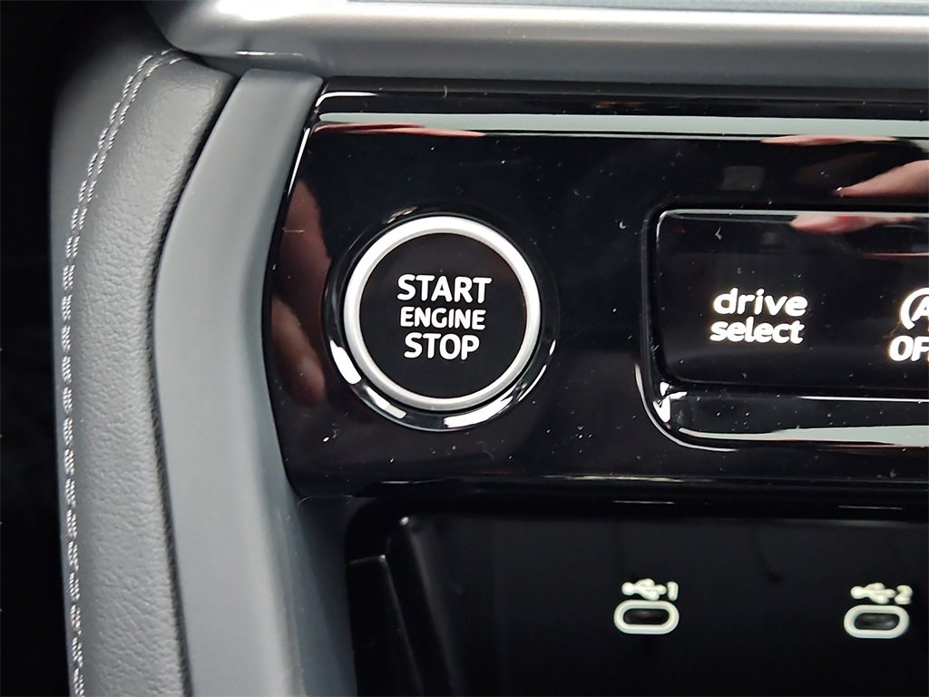 New 2025 Audi Q5 Premium Plus image 18