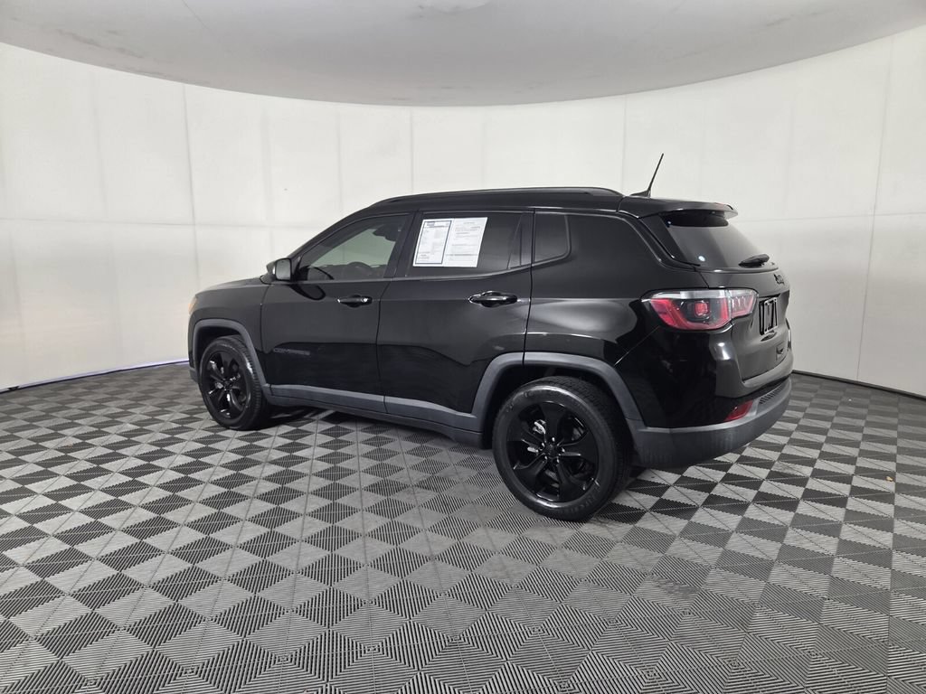 Used 2020 Jeep Compass Latitude FWD image 7