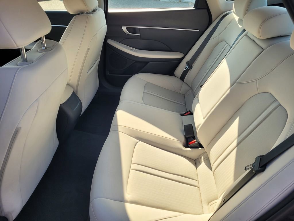Used 2024 Hyundai Sonata SEL w/ Convenience Package image 9