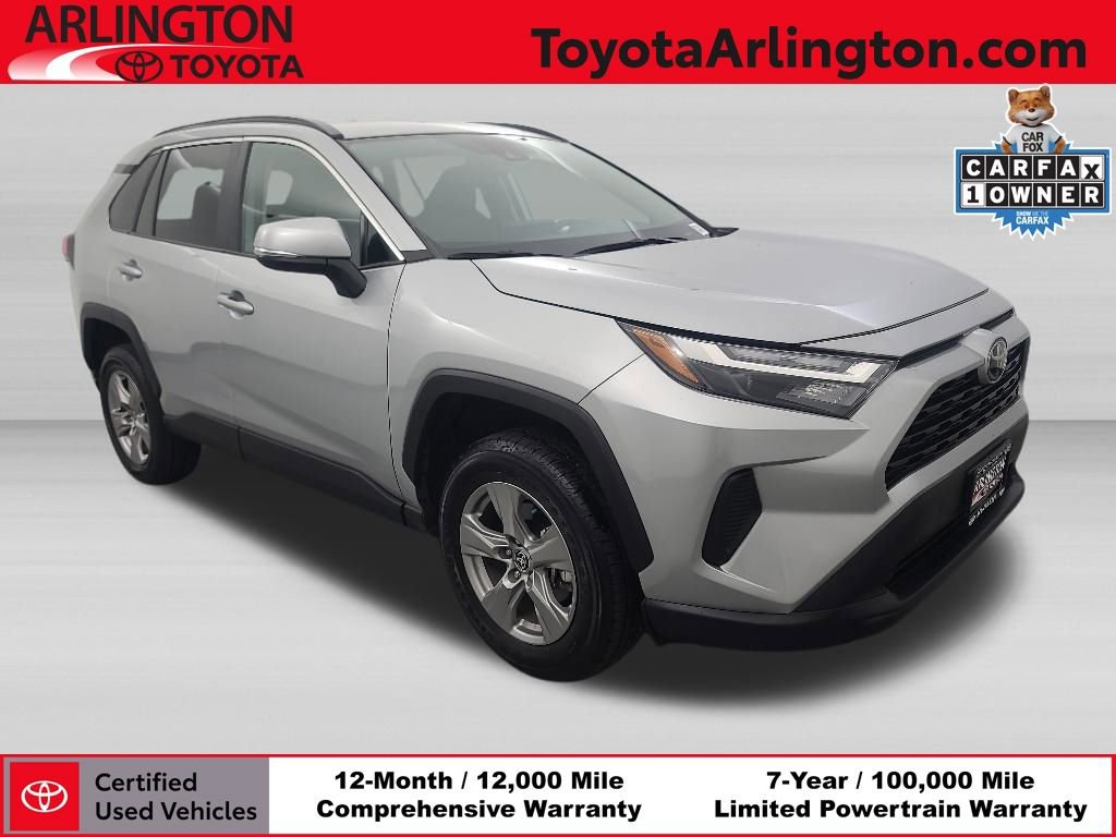 Used 2025 Toyota RAV4 XLE AWD/4WD image 1
