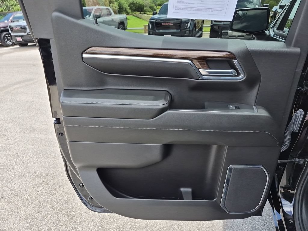 Used 2024 GMC Sierra 1500 Elevation RWD image 36