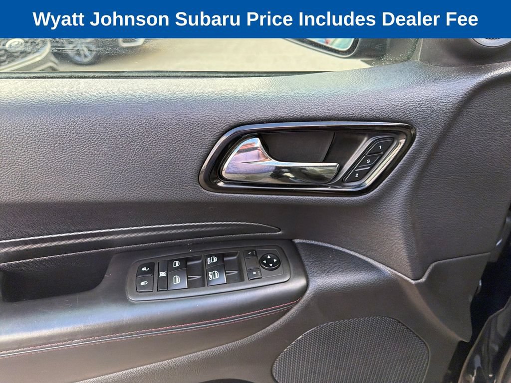Used 2021 Dodge Durango R/T w/ Tow 'N Go Package AWD/4WD image 22