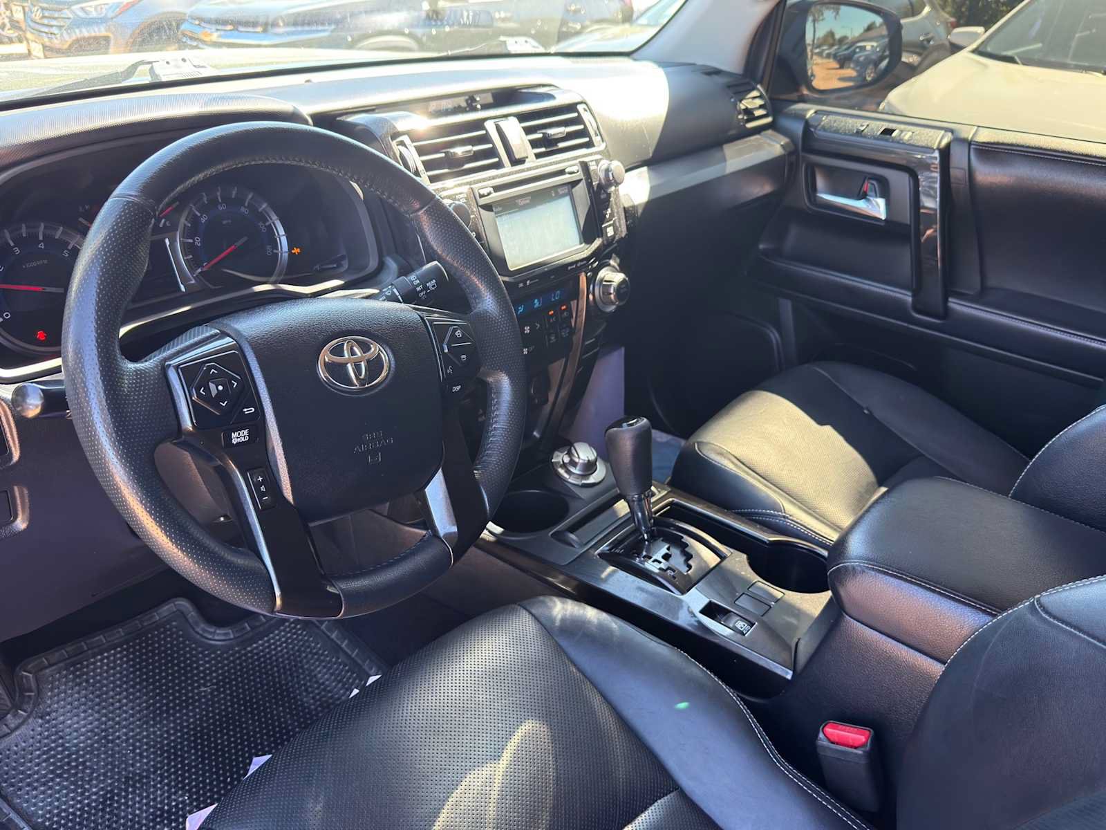Used 2019 Toyota 4Runner Limited AWD/4WD image 7