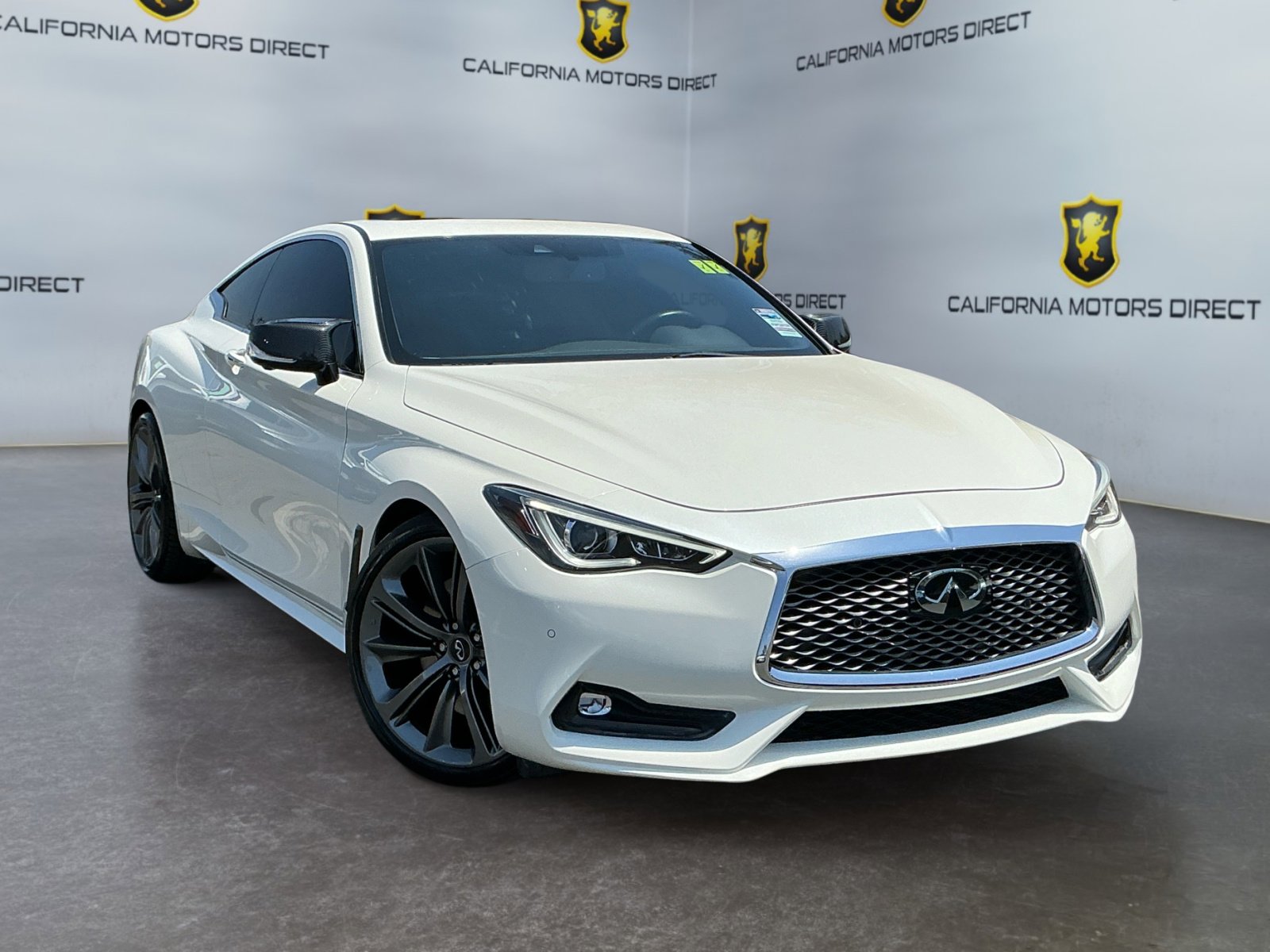 Used 2018 INFINITI Q60 Red Sport 400 RWD image 3