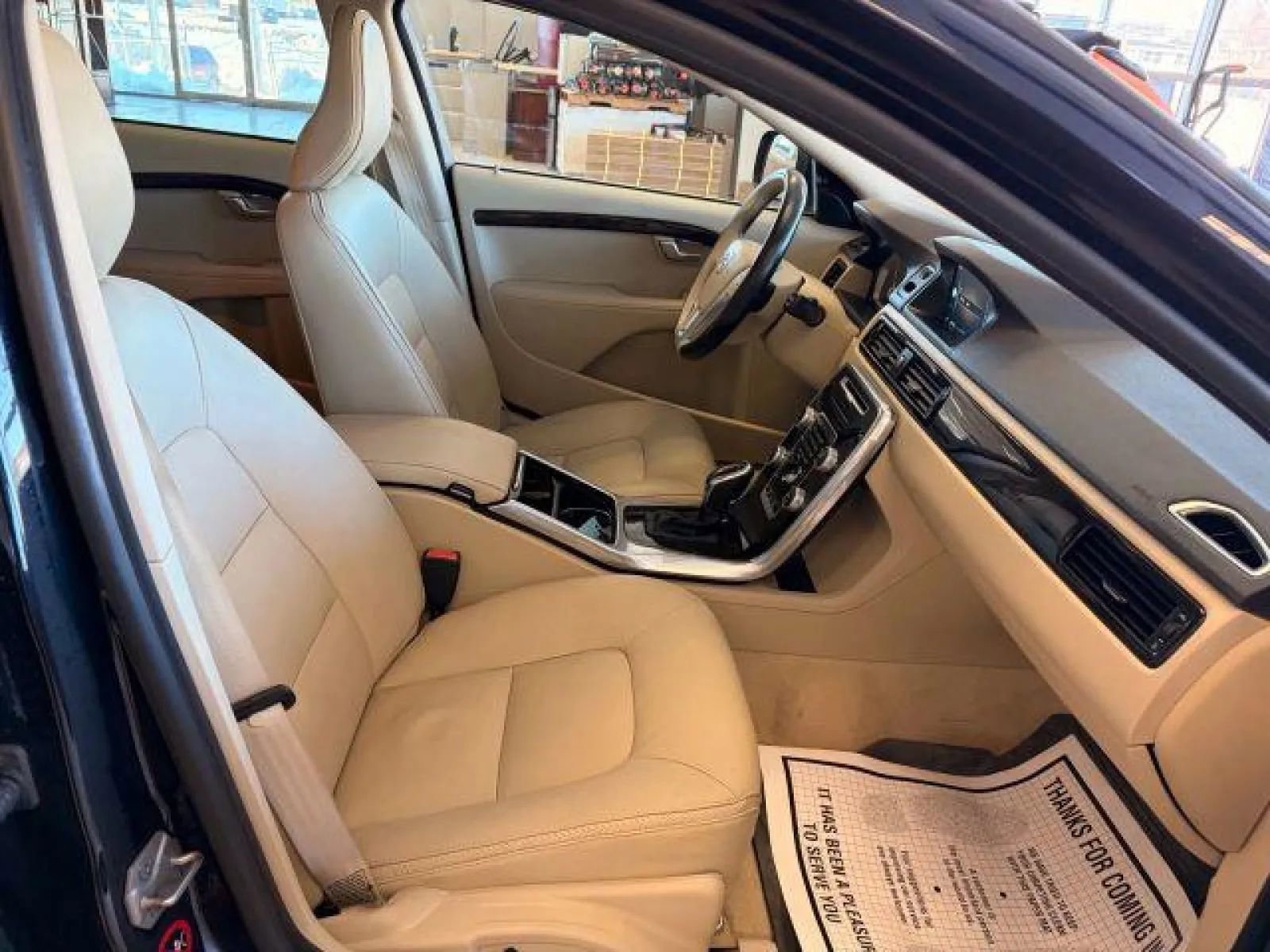 Used 2016 Volvo XC70 T5 Platinum w/ Protection Package AWD/4WD image 16