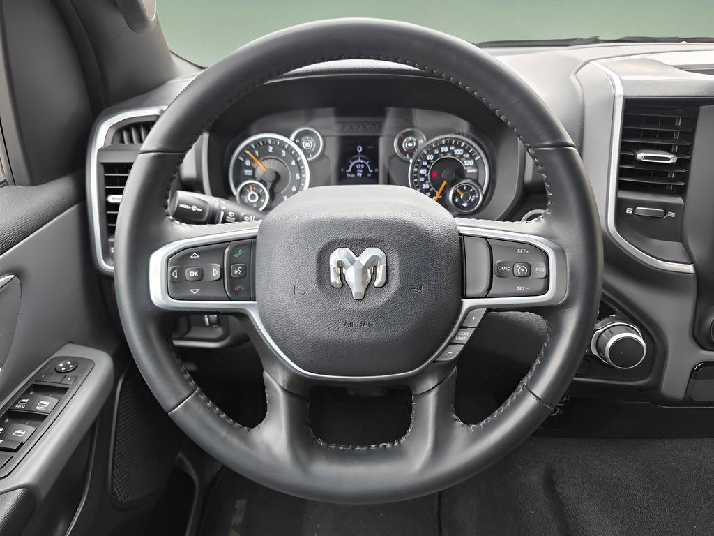 Used 2022 RAM 1500 Big Horn AWD/4WD image 22