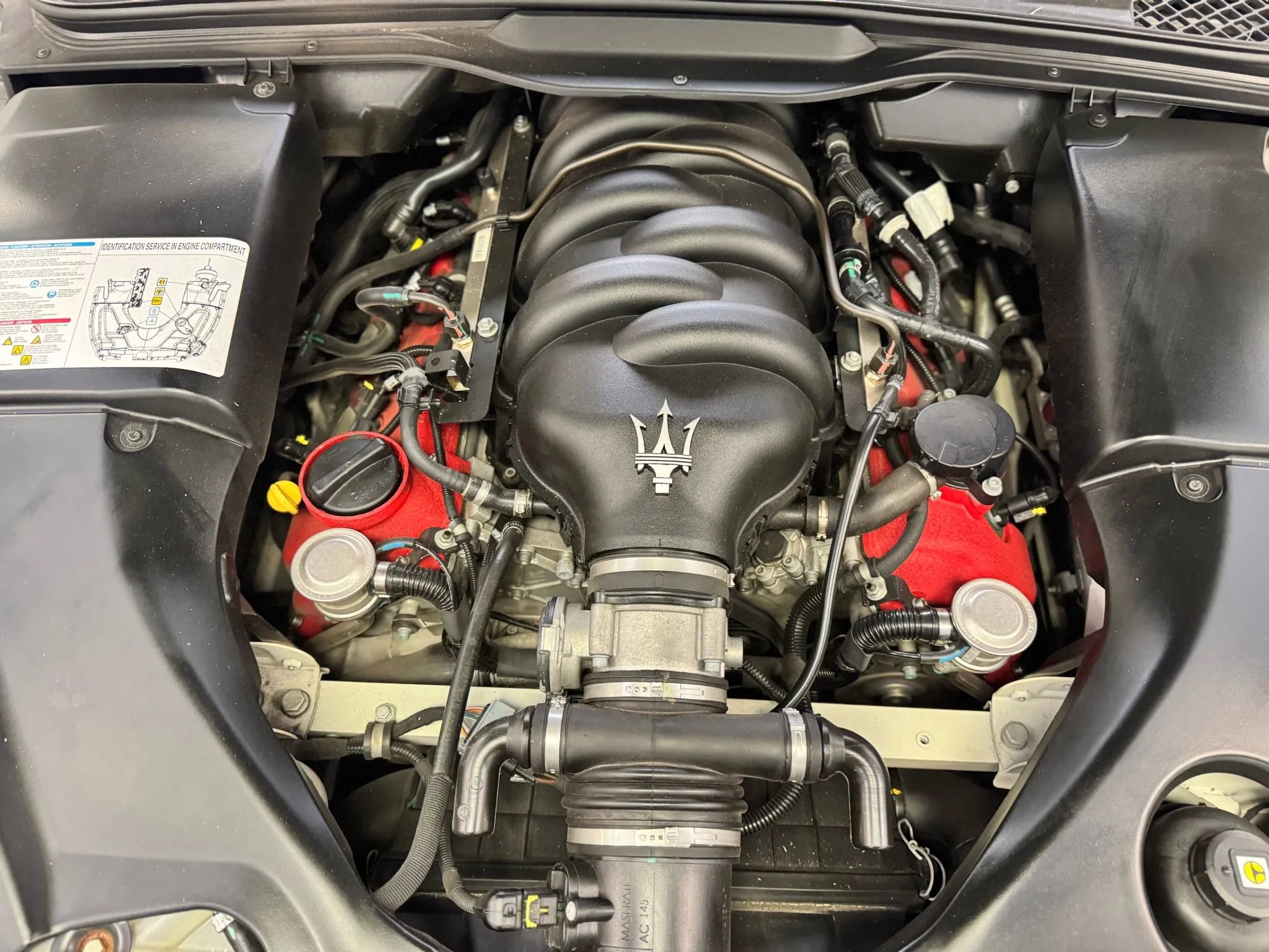 Used 2014 Maserati GranTurismo MC image 14