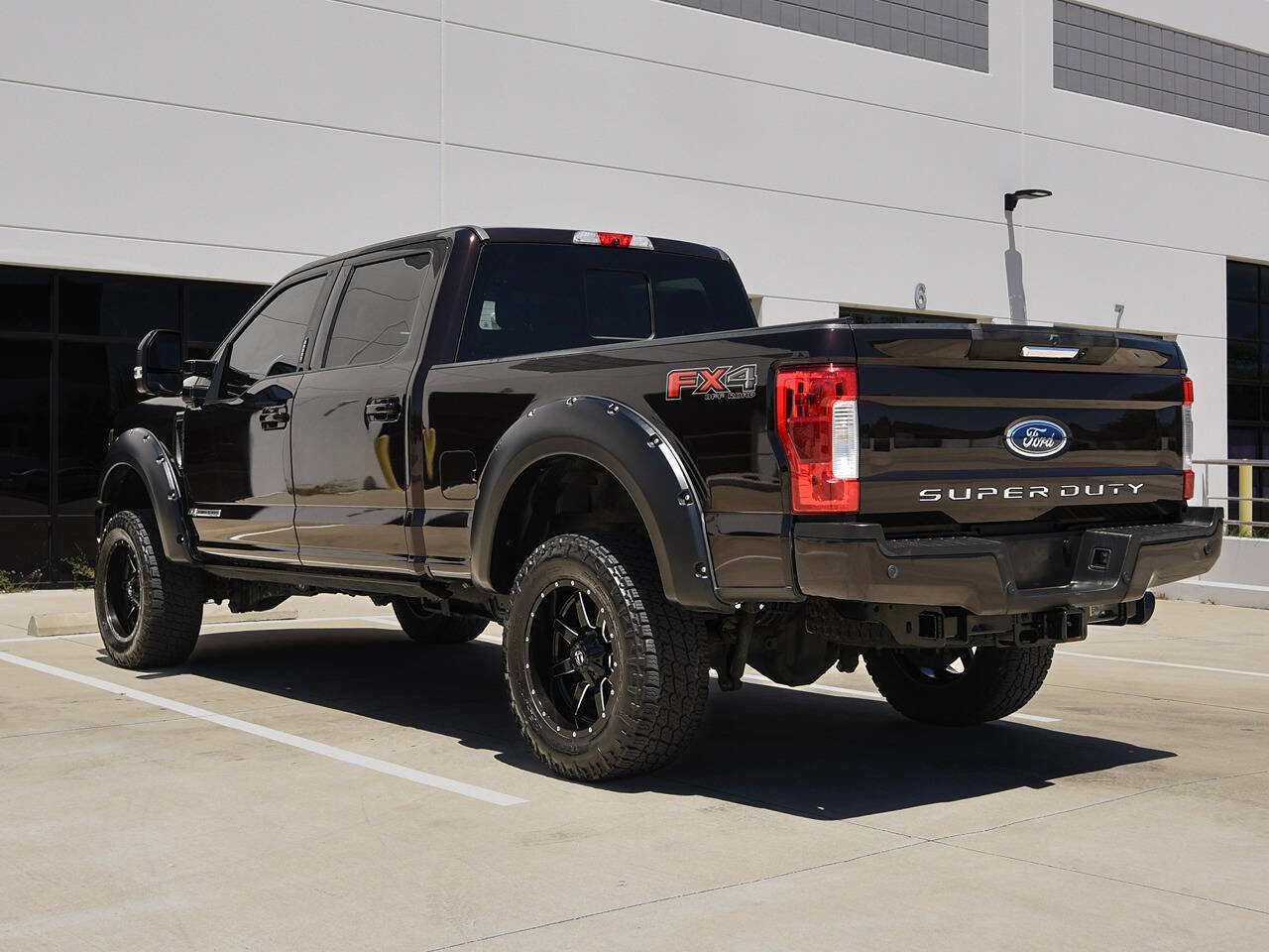 Used 2019 Ford F250 Lariat AWD/4WD image 8