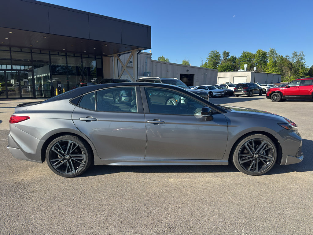 Used 2026 Toyota Camry XSE w/ Premium Plus Package FWD image 4