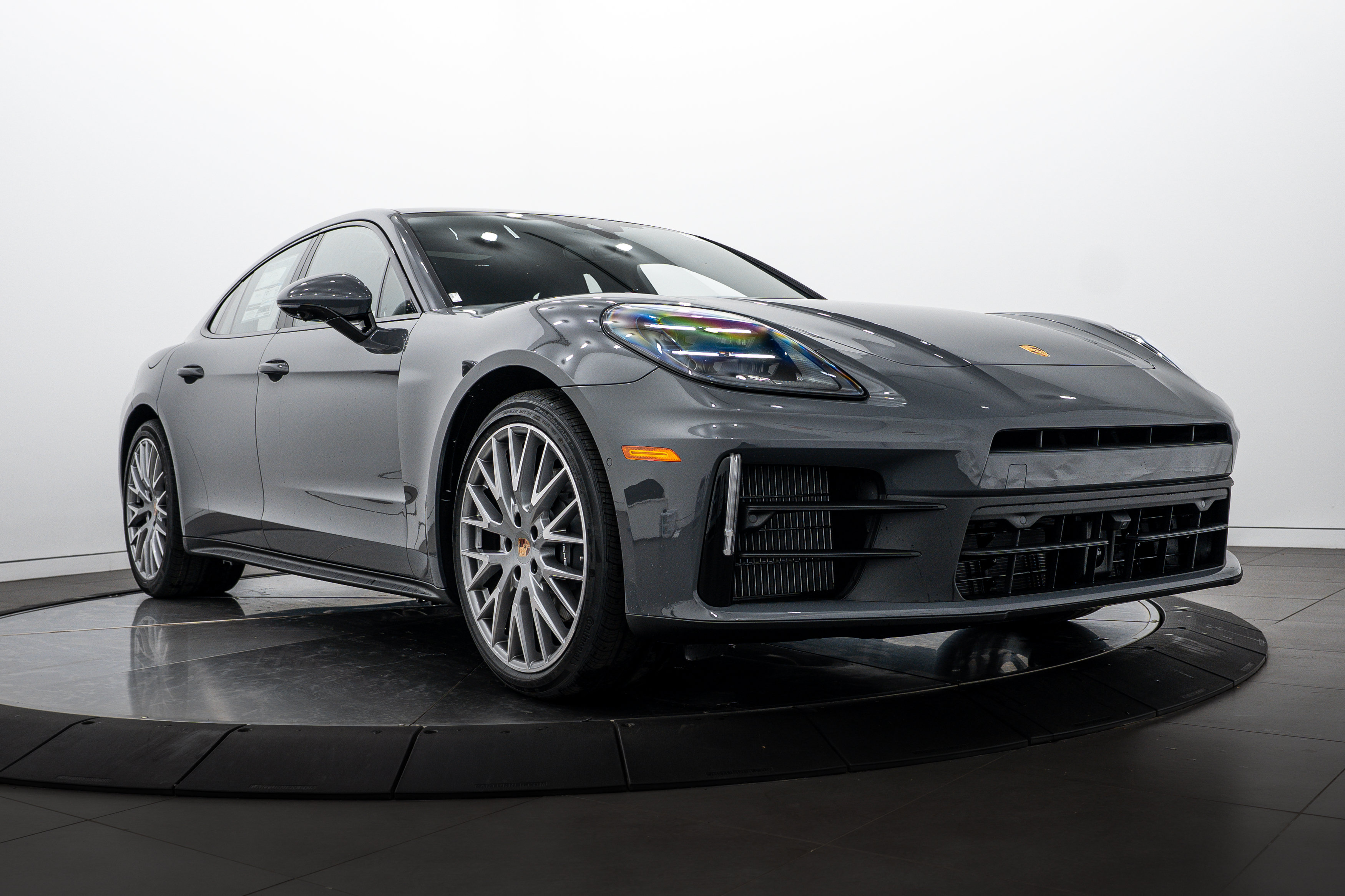 New 2026 Porsche Panamera 4 AWD/4WD image 9