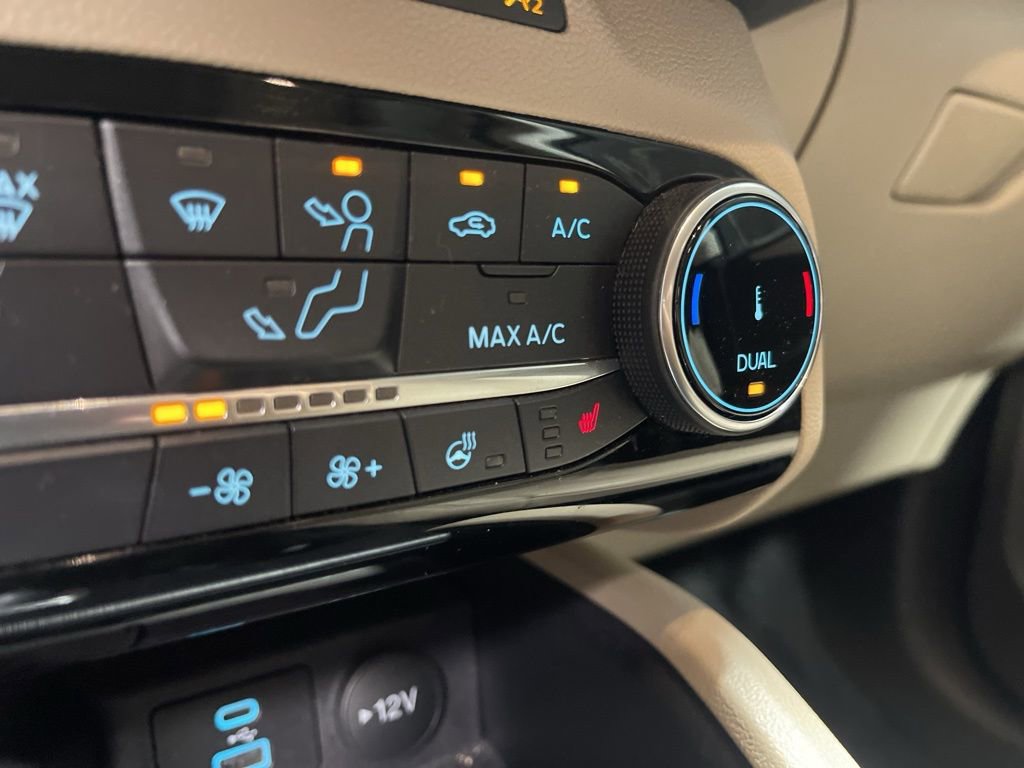 Used 2022 Ford Escape SEL image 35