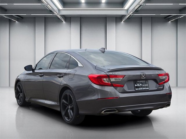 Used 2018 Honda Accord Sport image 6