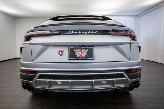 Used 2022 Lamborghini Urus image 37
