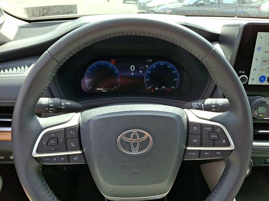 Used 2025 Toyota Grand Highlander FWD image 22