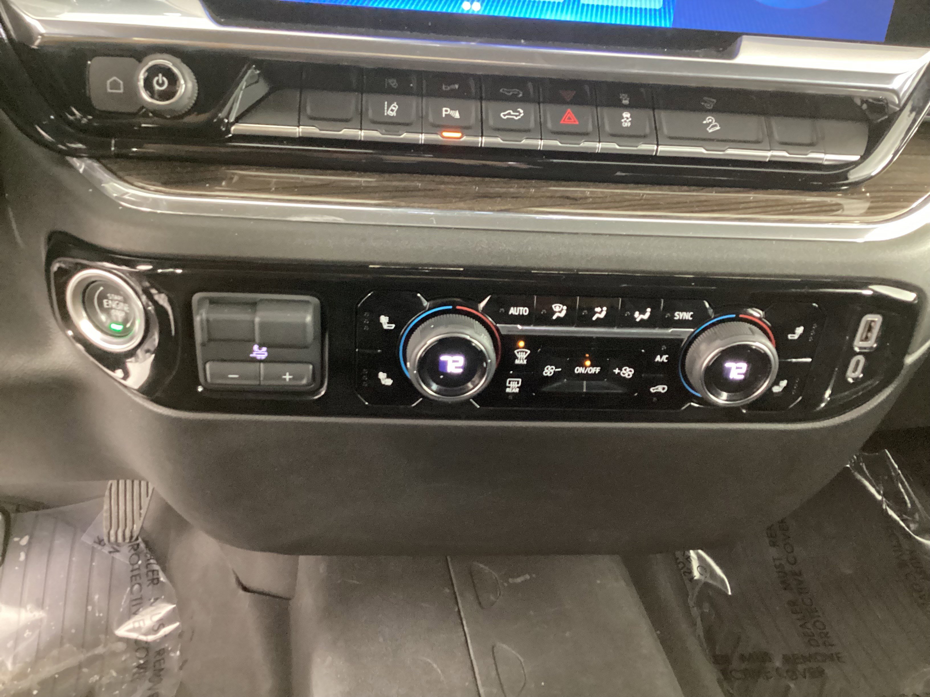 Used 2024 Chevrolet Silverado 3500 LT w/ All Star Edition image 20