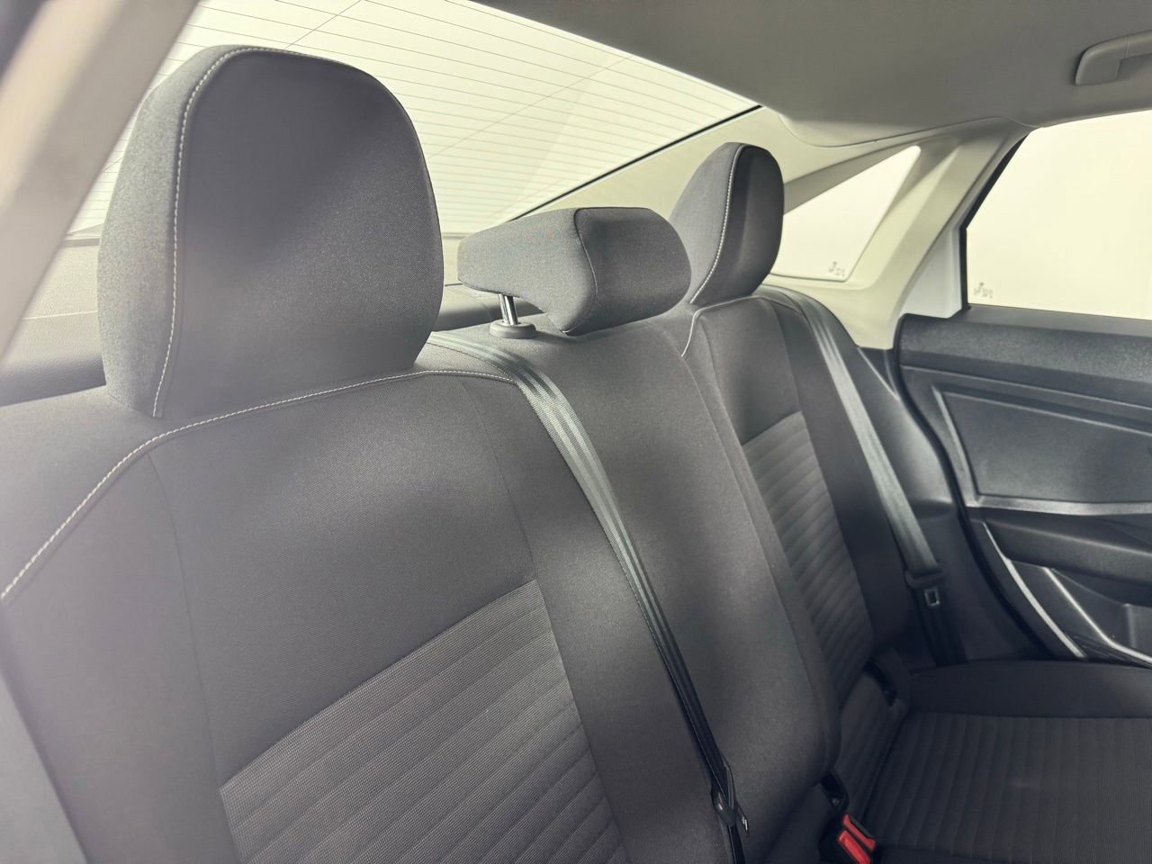 Used 2022 Volkswagen Jetta S image 24