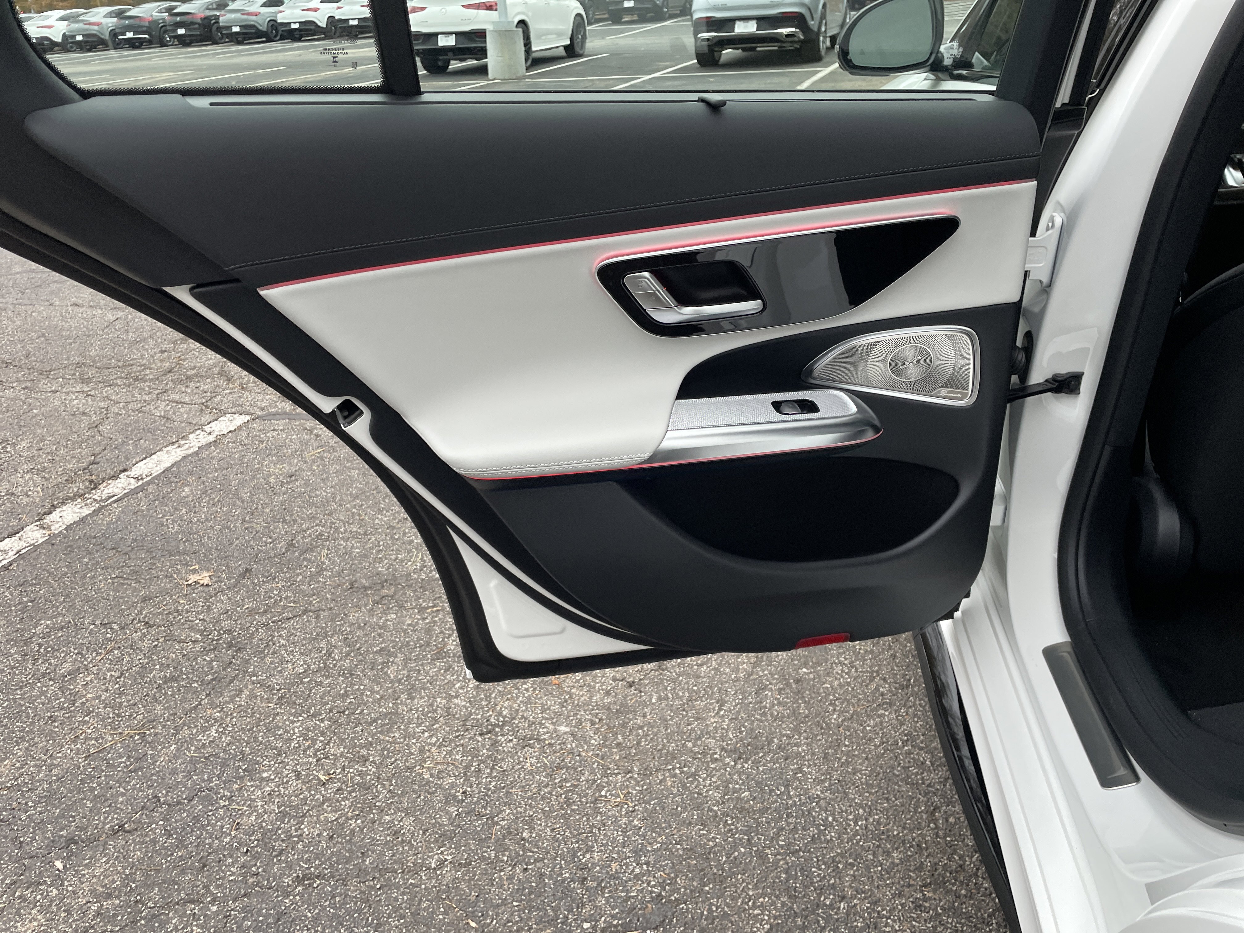 New 2026 Mercedes-Benz E 53 AMG e 4MATIC Sedan image 35