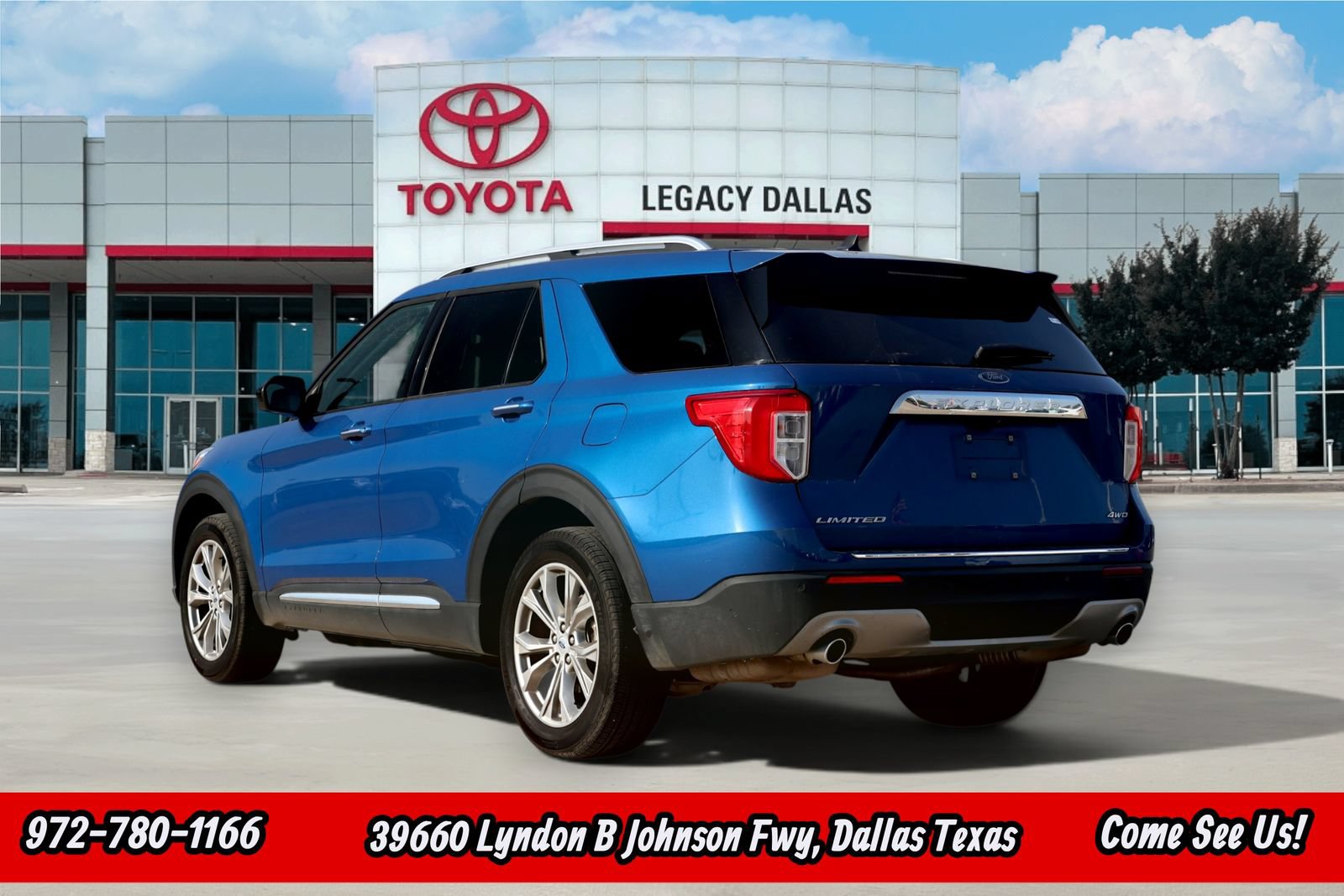 Used 2023 Ford Explorer Limited AWD/4WD image 7