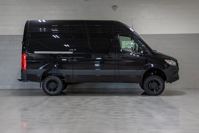 Used 2024 Mercedes-Benz Sprinter 144 Cargo image 2