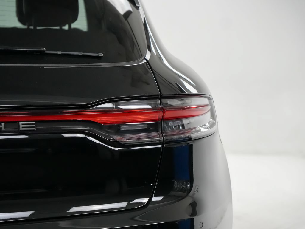 New 2026 Porsche Macan Turbo AWD/4WD image 12