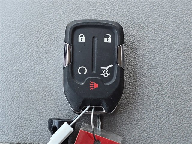 Used 2023 GMC Acadia SLE w/ Driver Convenience Package image 32