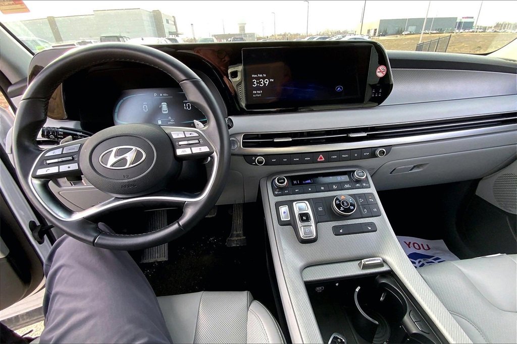 Used 2025 Hyundai Palisade SEL image 10