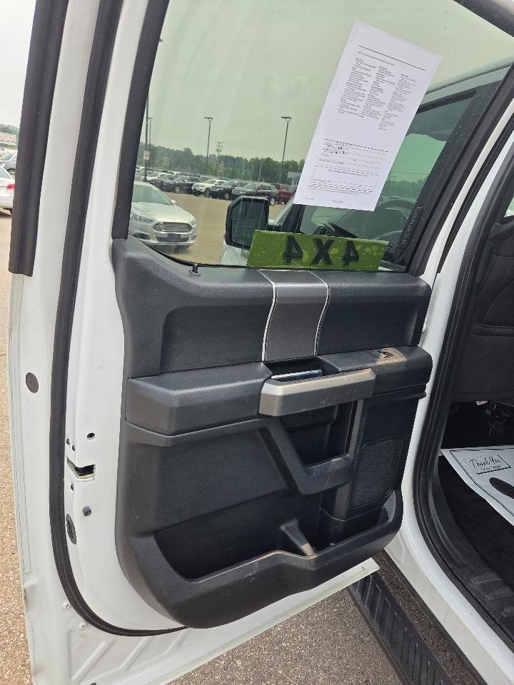 Used 2016 Ford F150 XLT w/ Equipment Group 302A Luxury image 12