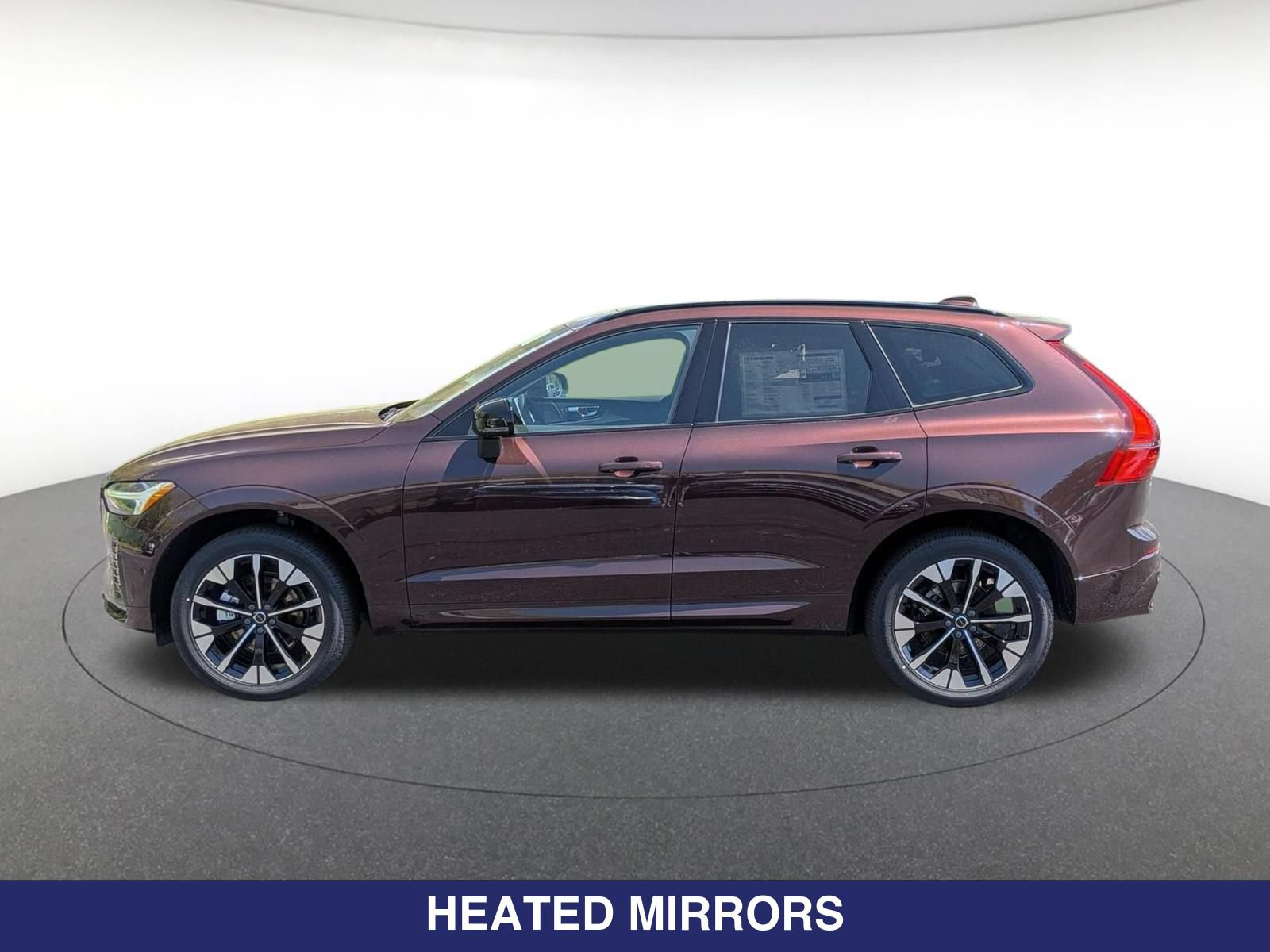 New 2026 Volvo XC60 B5 Plus w/ Protection Package Premier AWD/4WD image 10