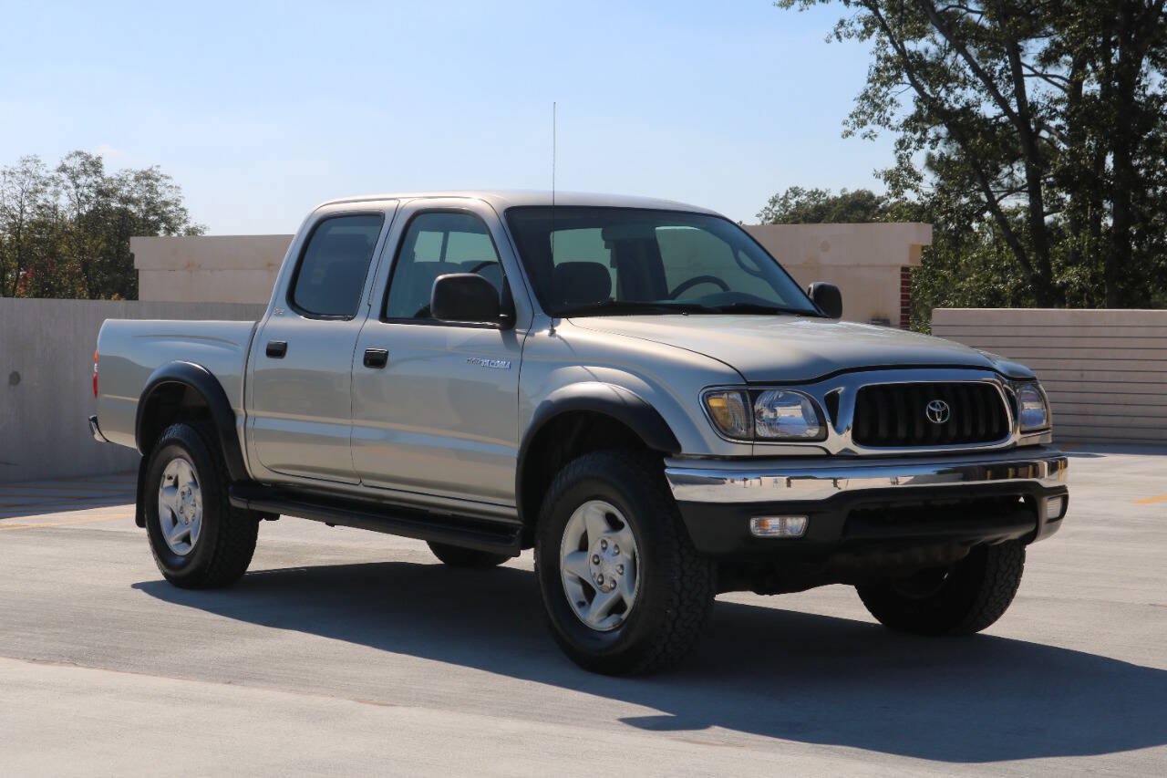 Used 2004 Toyota Tacoma PreRunner RWD image 1