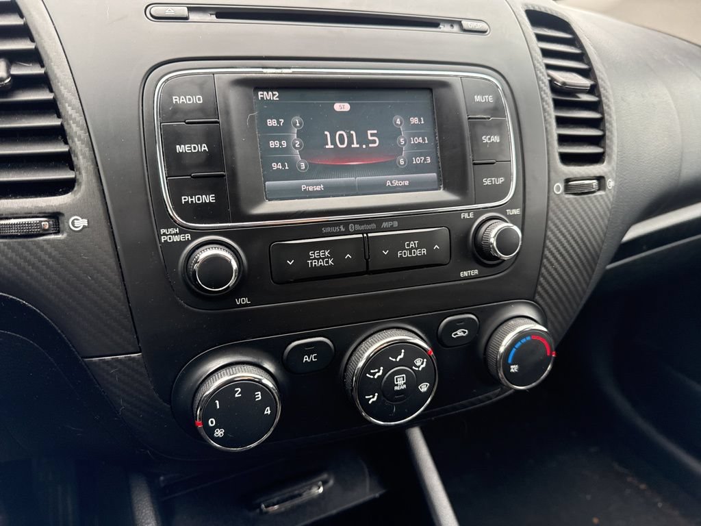 Used 2016 Kia Forte Koup EX FWD image 26