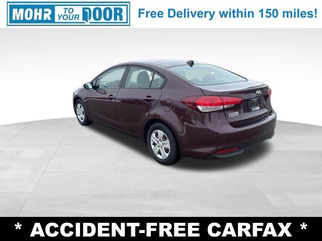 Used 2017 Kia Forte LX image 3
