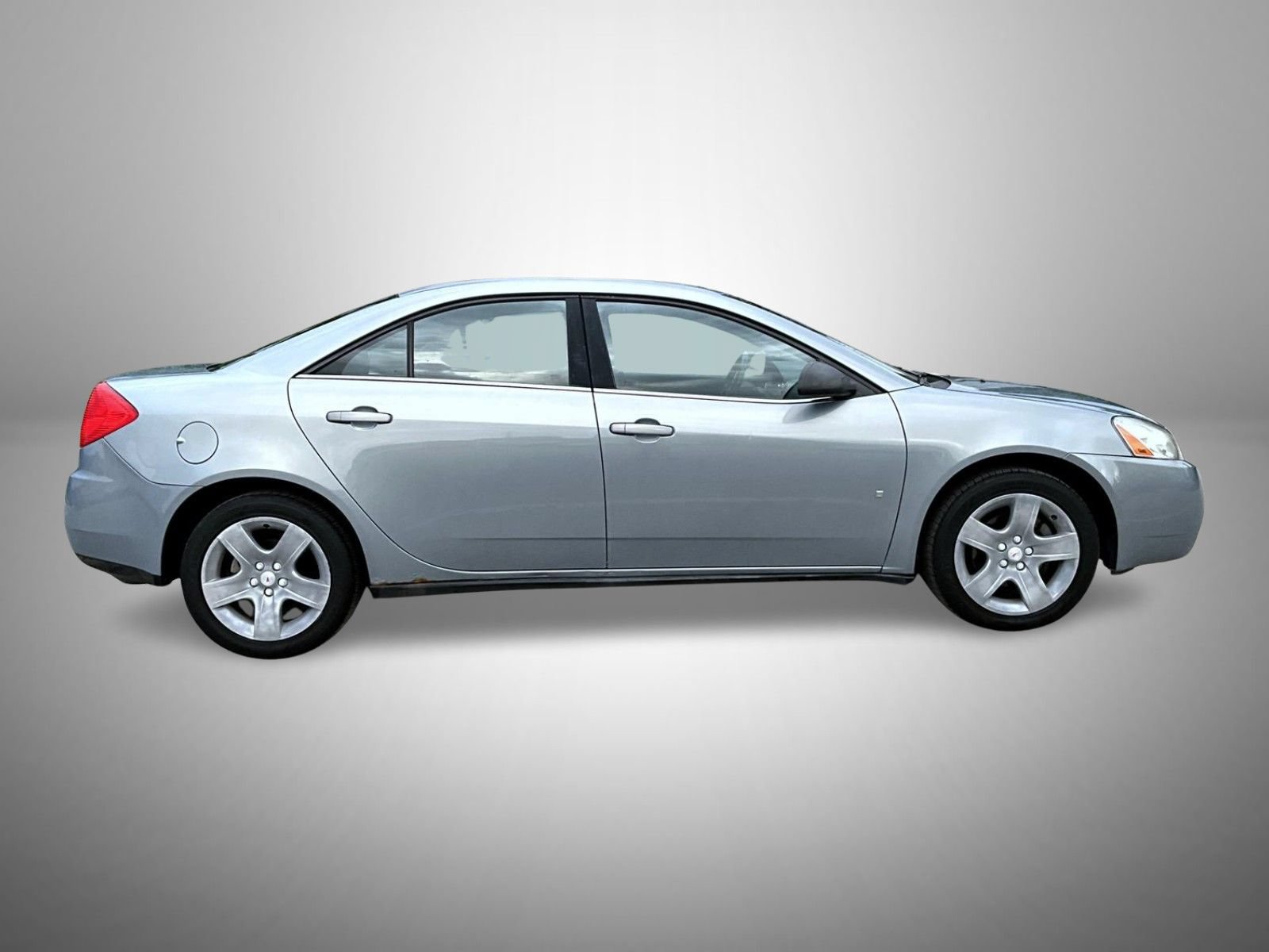 Used 2009 Pontiac G6 Sedan w/ Sun And Sound Package FWD image 4