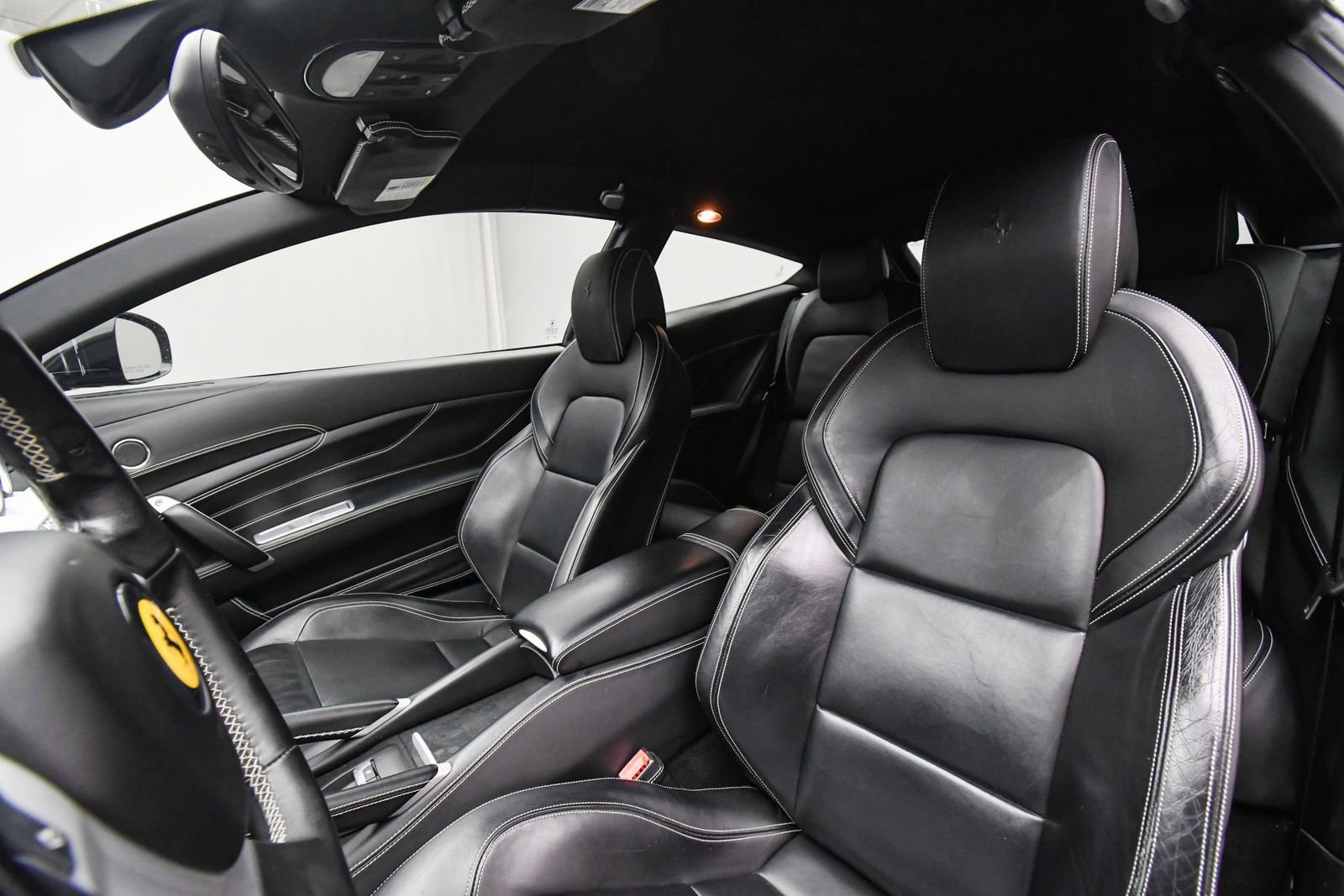Used 2015 Ferrari FF image 54