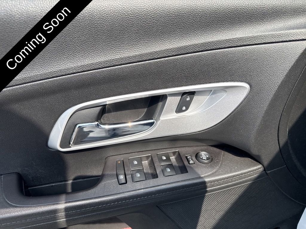 Used 2017 Chevrolet Equinox Premier w/ Enhanced Convenience Package image 8