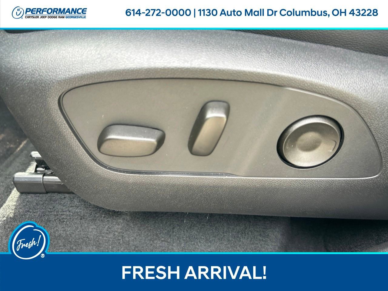 Used 2026 Chevrolet Traverse Z71 AWD/4WD image 19