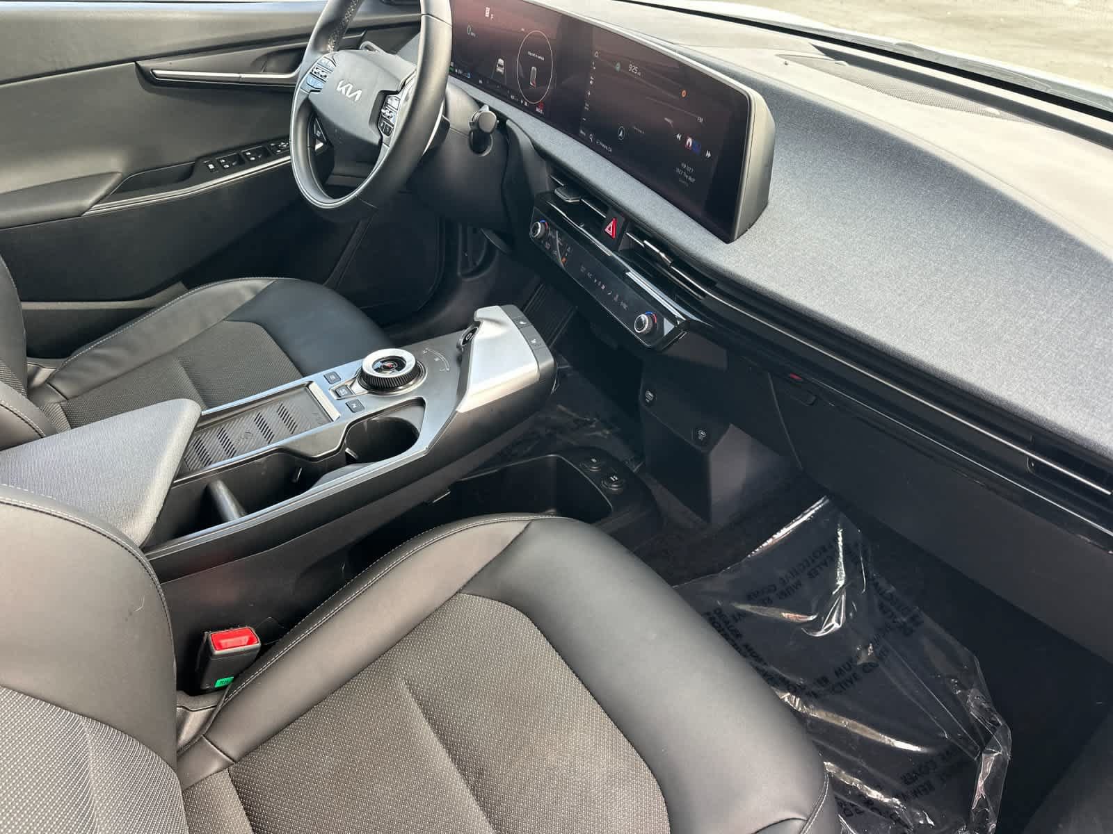 Used 2023 Kia EV6 Light RWD image 17