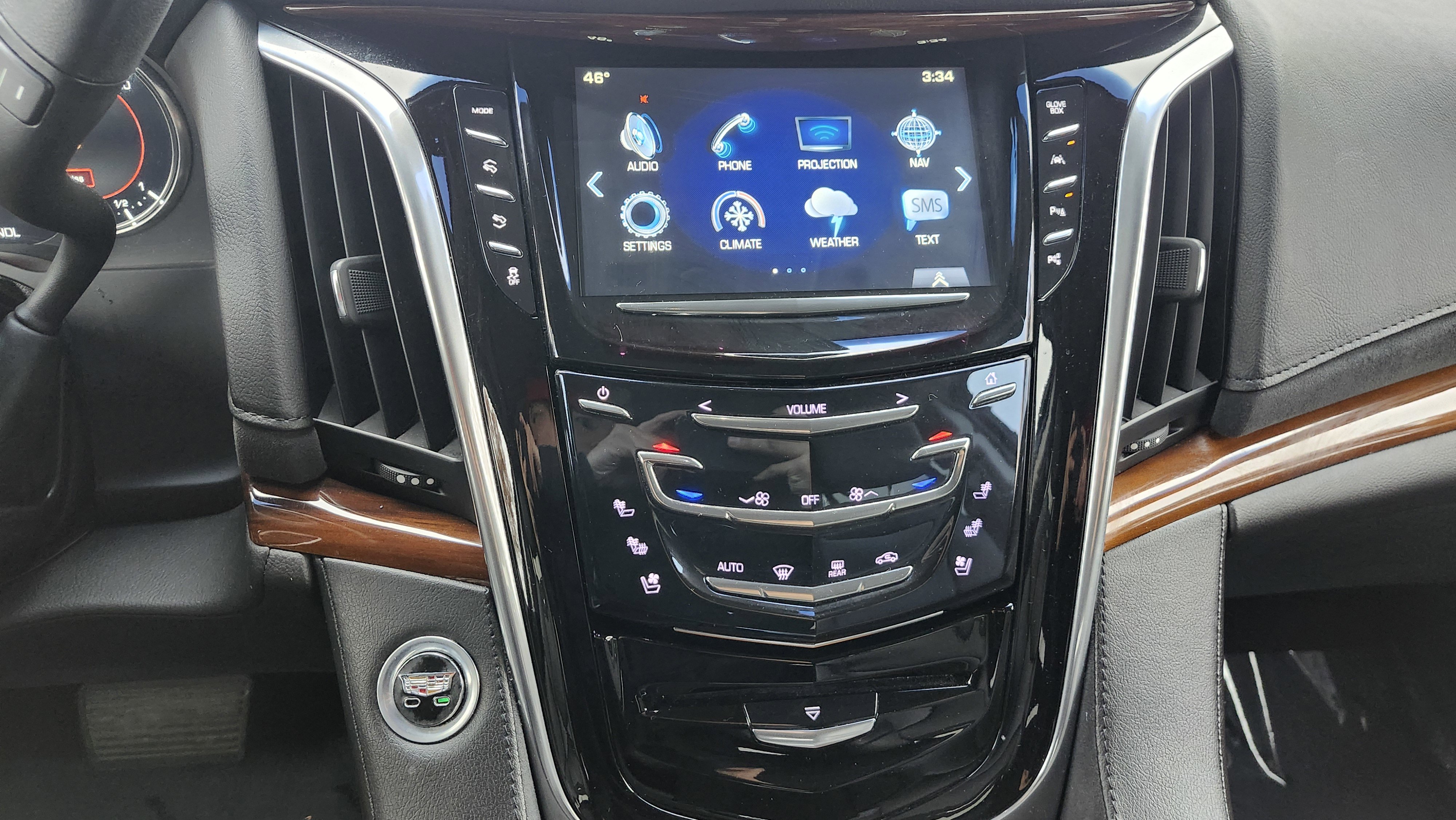 Used 2018 Cadillac Escalade Luxury image 26