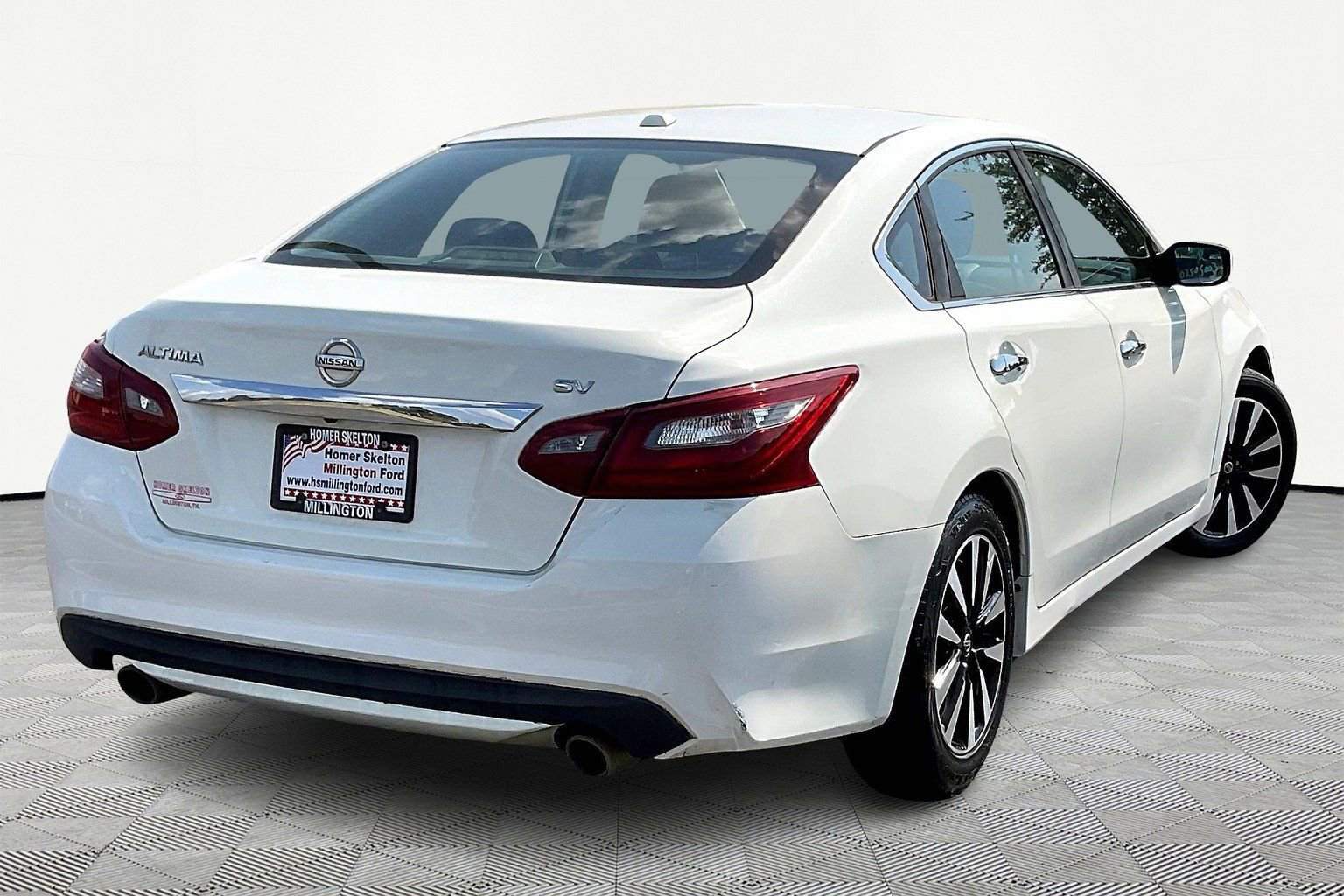 Used 2018 Nissan Altima 2.5 SV image 11