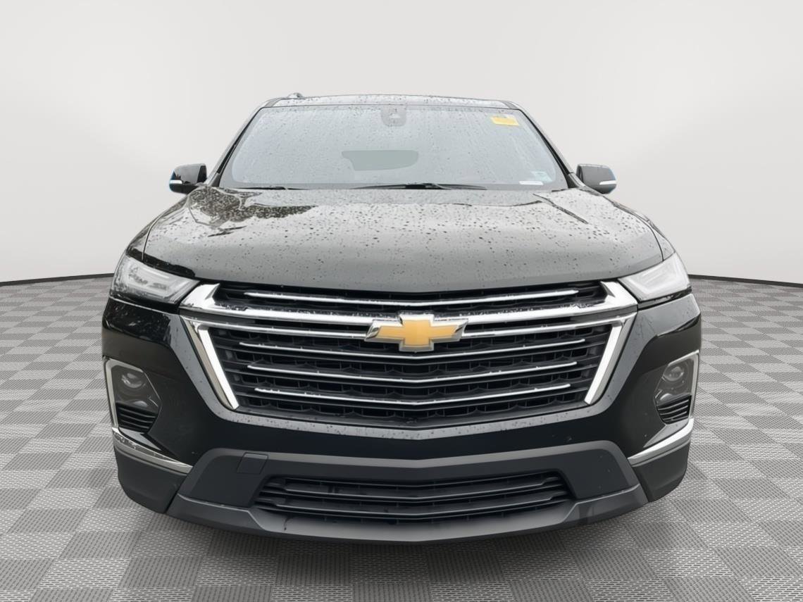 Used 2023 Chevrolet Traverse LT image 8